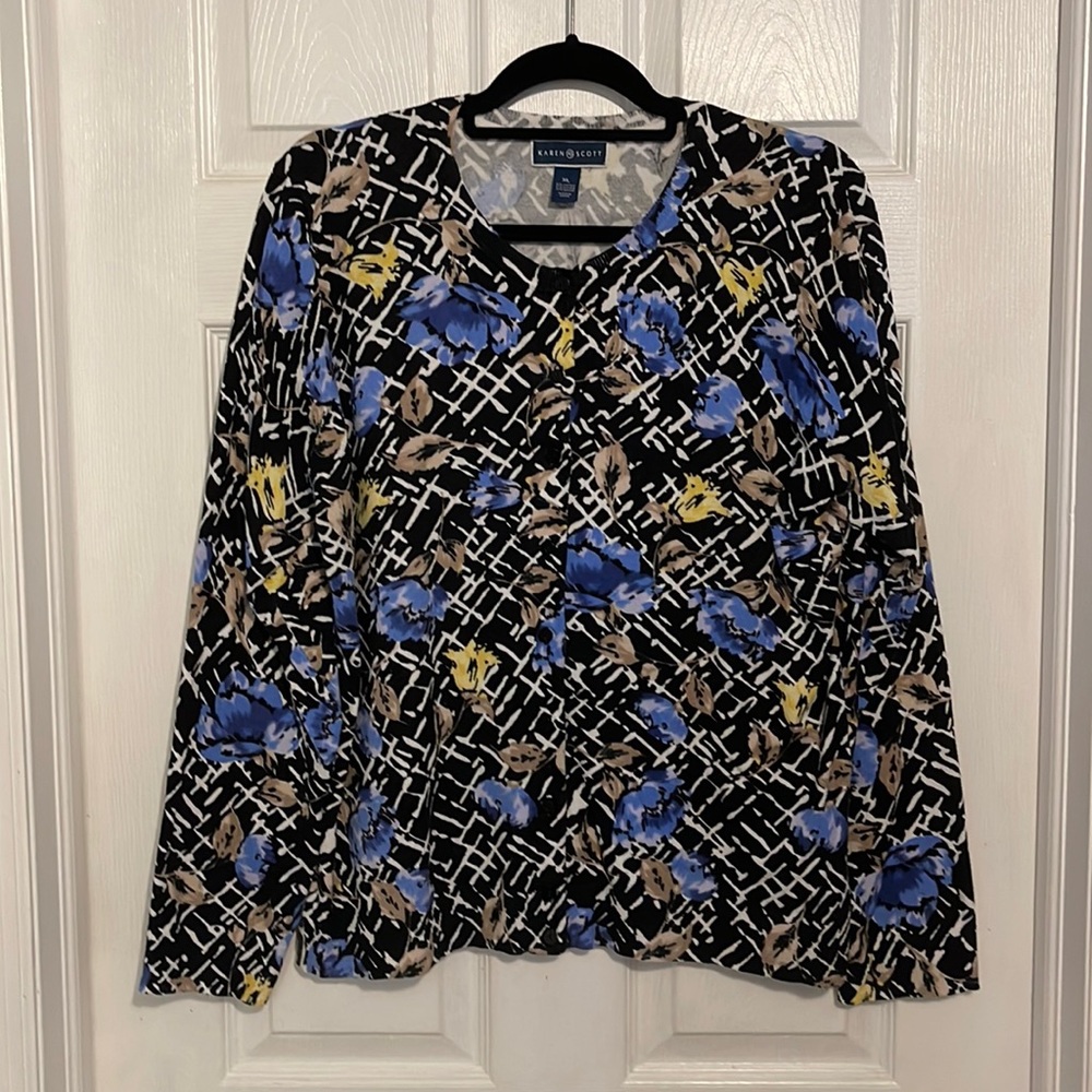 ⭐️buy 2 get 1 free⭐️ EUC Karen Scott sz XL cardigan